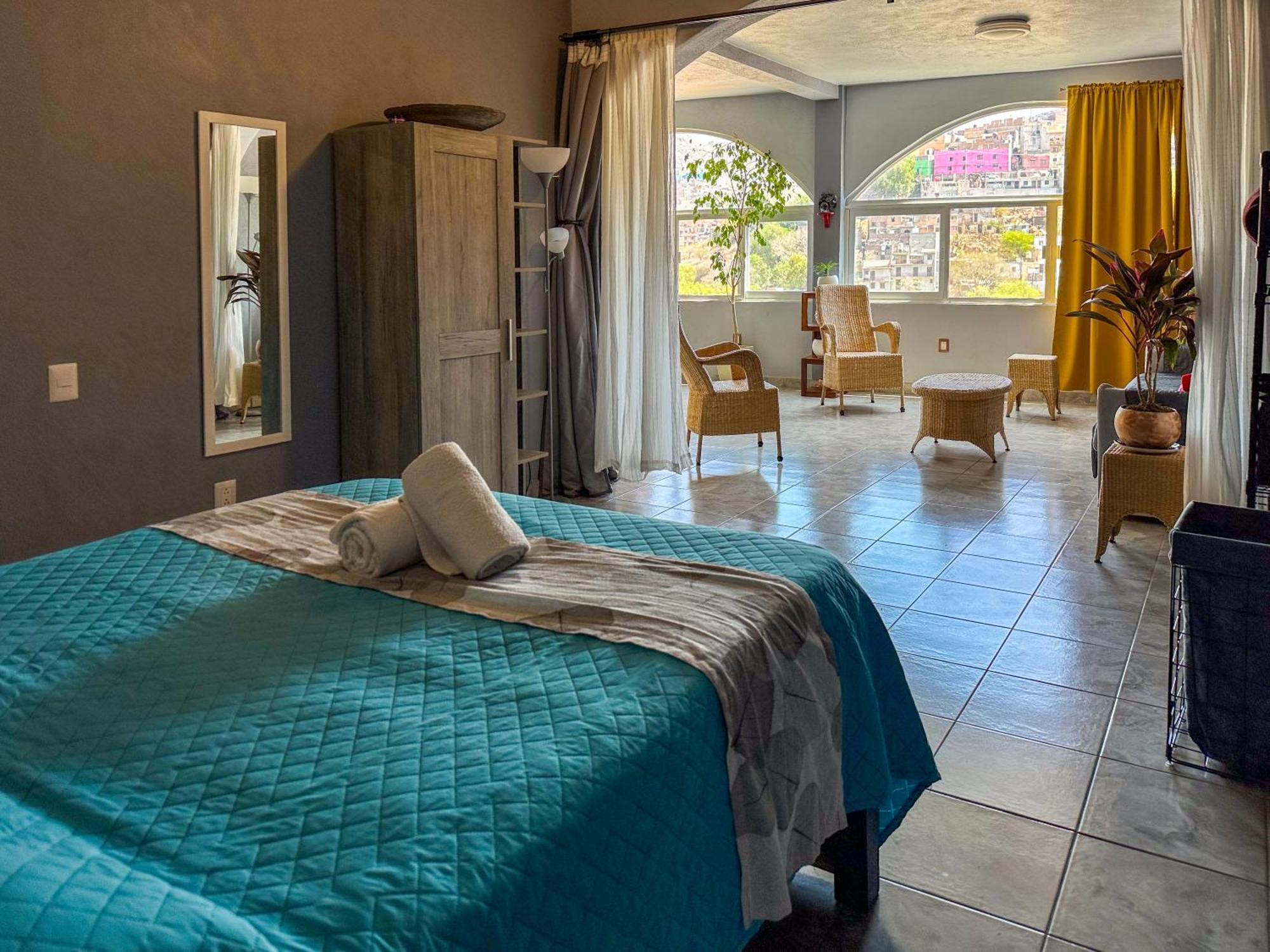 Hotel Casa De Colores